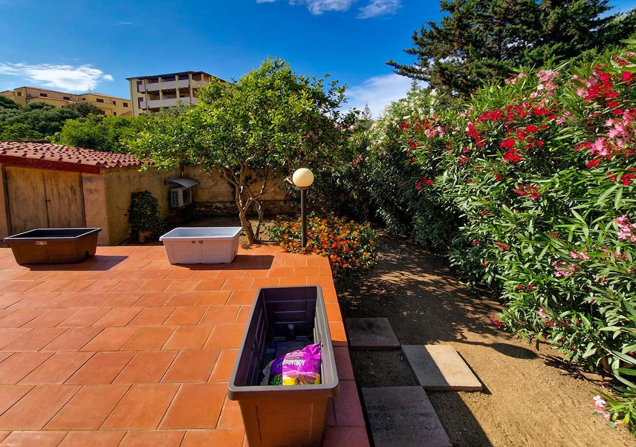 Murphy Holiday Homes - Residenza Nadia ラ・マッダレーナ エクステリア 写真